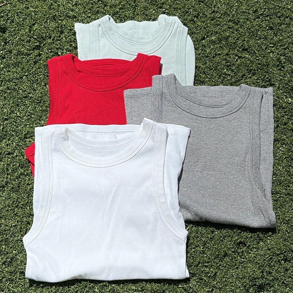 4 A New Day Tank Tops Size XS